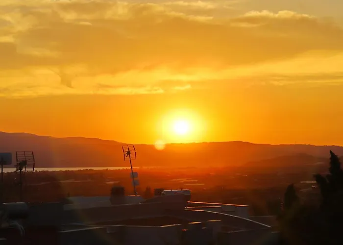 Heaven Horizon Villa Karianí