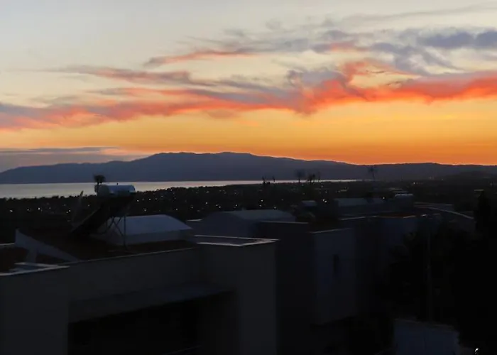 Heaven Horizon Villa *