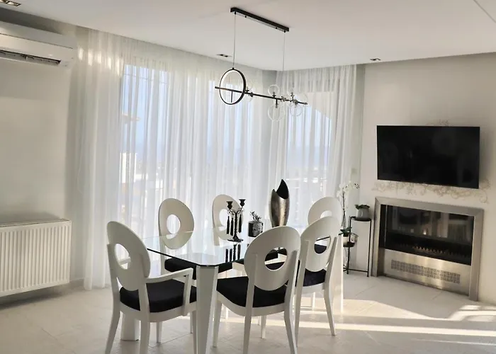 Heaven Horizon Villa *